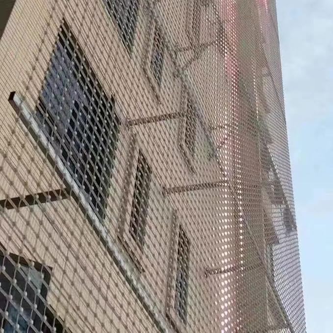 Transparent Curtain Wall Display